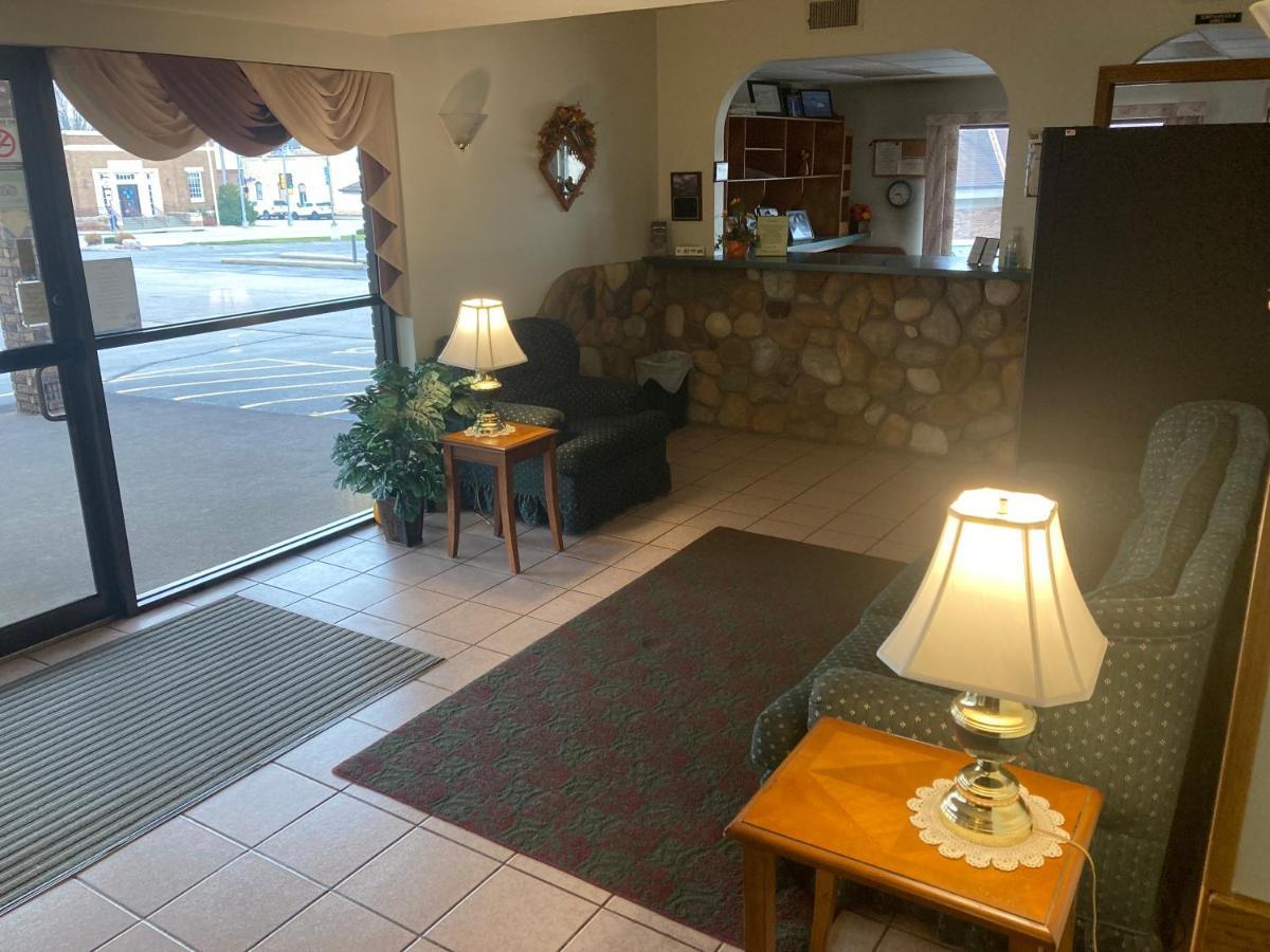 Landmark Motel Clintonville Exteriér fotografie